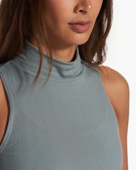 Cove Funnel Neck Tank